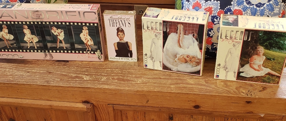 Marilyn Monroe & Audrey Hepburn